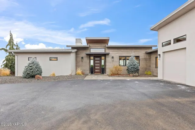 $2,500,000 | 13990 Marble Road, Yakima, WA 98908