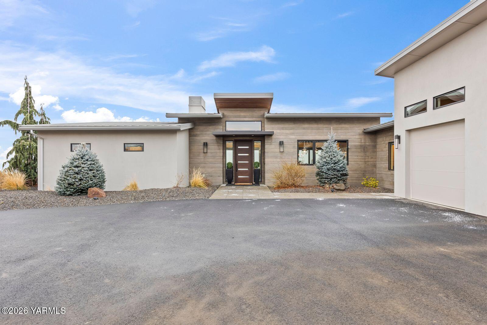 13990 Marble Road Yakima, WA 98908 - Photo 1 of 57 13990 Marble Road001