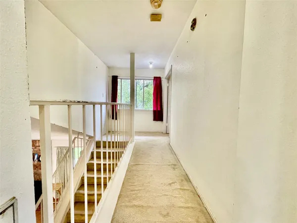 $195,000 | 12066 Kleinmeadow Drive, Houston, TX 77066