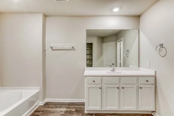 $2,299 | 8219 Blooming Meadow Lane, Houston, TX 77016