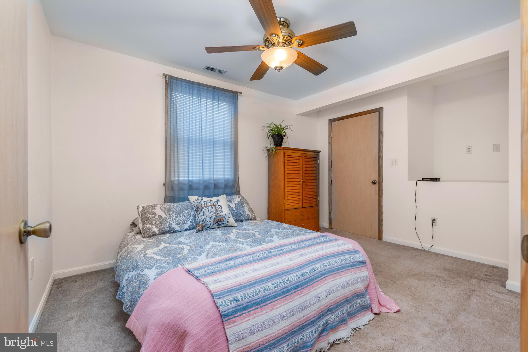 8253 Bullneck Road Baltimore, MD 21222 - Photo 15 of 29