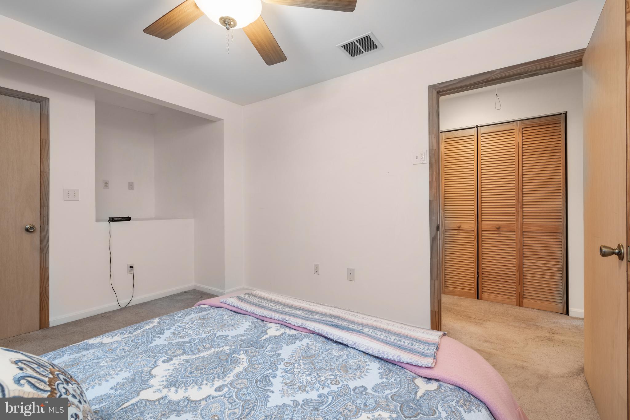 8253 Bullneck Road Baltimore, MD 21222 - Photo 17 of 29