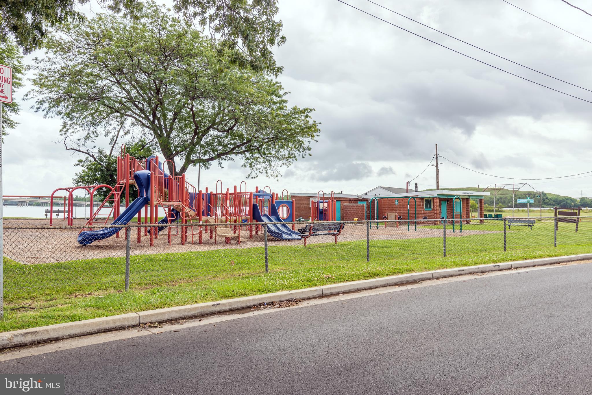 8253 Bullneck Road Baltimore, MD 21222 - Photo 25 of 29 Park