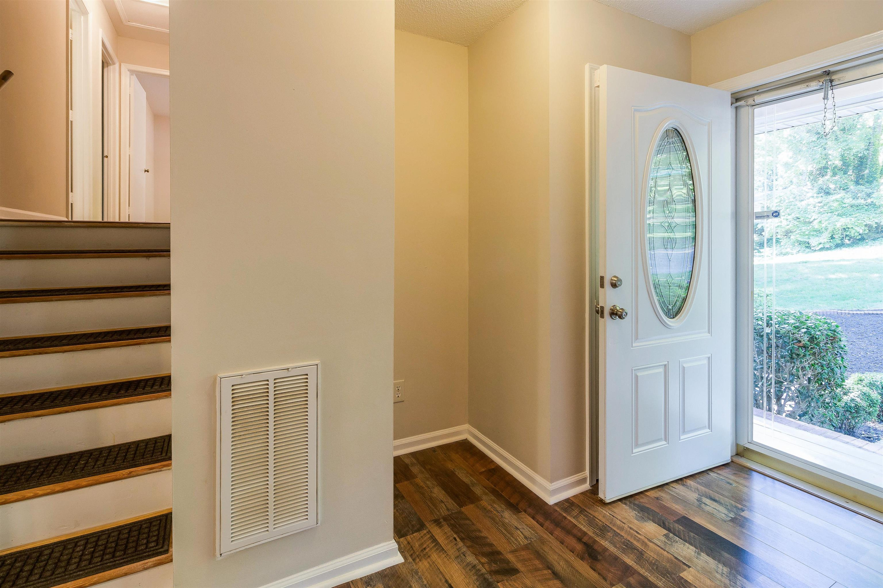 4350 Pickwick Drive Raleigh, NC 27613 - Photo 7 of 27 Photo 7