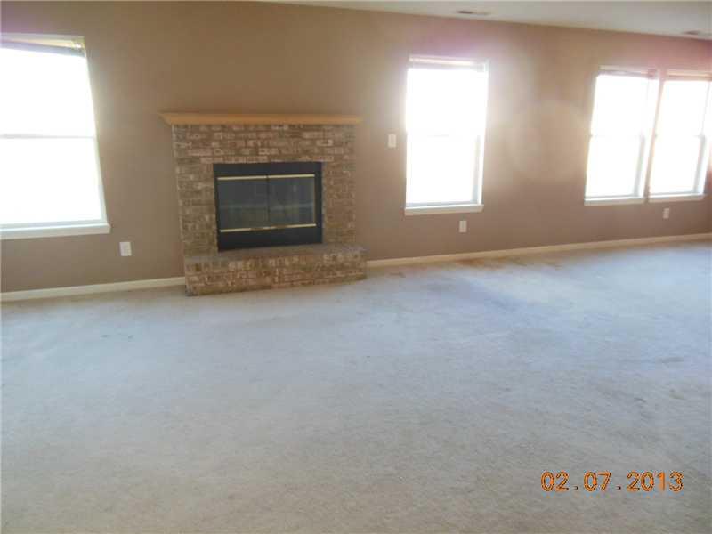 10808 Muddy River Road Indianapolis, IN 46234 - Photo 2 of 10 Gallery Image 2