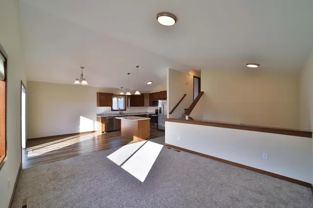 $325,000 | 978 York Court, Brainerd, MN 56401