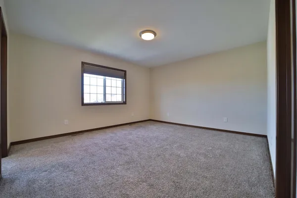 $325,000 | 978 York Court, Brainerd, MN 56401