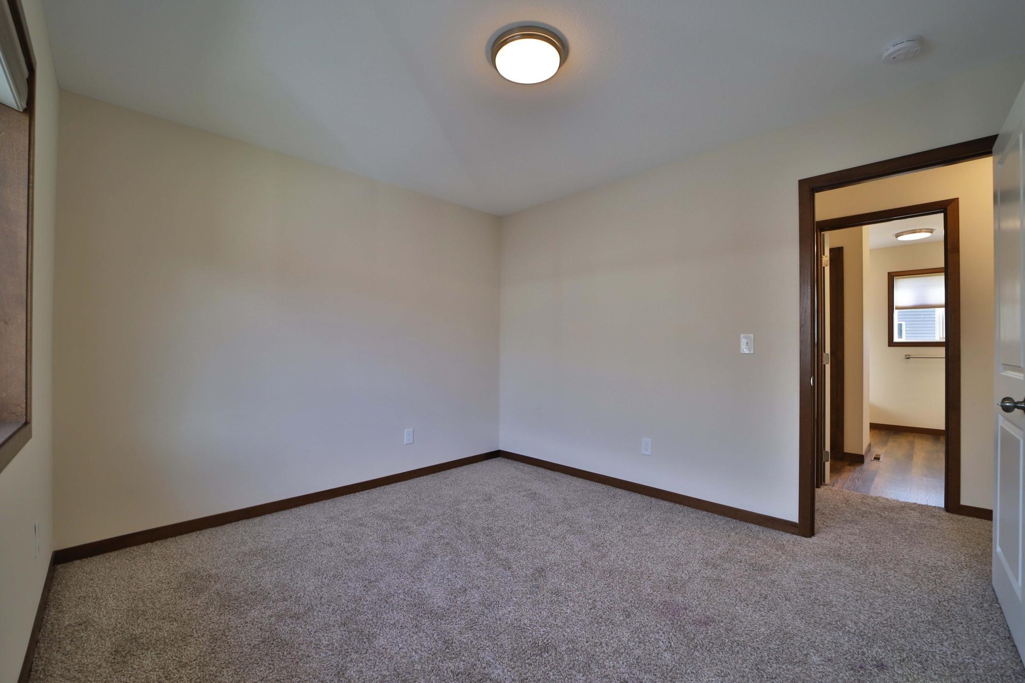 978 York Court Brainerd, MN 56401 - Photo 22 of 34