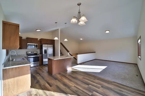 $325,000 | 978 York Court, Brainerd, MN 56401