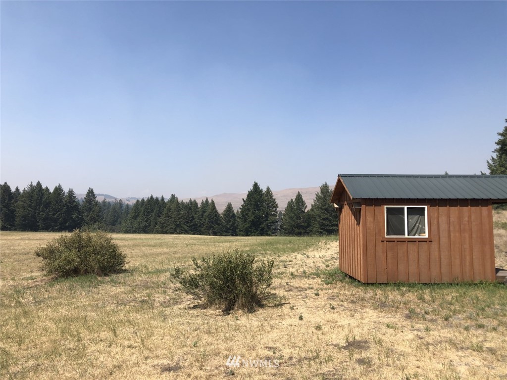 13 Prairie Road Oroville, WA 98844 - Photo 8 of 22 Gallery Image 8