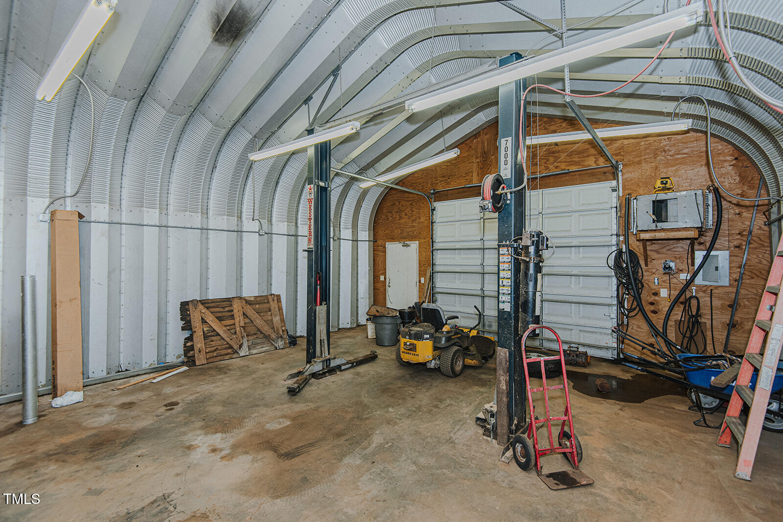 8204 Hebron Church Road Mebane, NC 27302 - Photo 36 of 59 25 x 34 workshop
