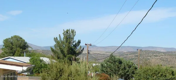 $198,000 | 20929 East Coyote Lane, Mayer, AZ 86333