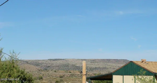 $198,000 | 20929 East Coyote Lane, Mayer, AZ 86333