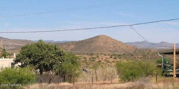 $198,000 | 20929 East Coyote Lane, Mayer, AZ 86333