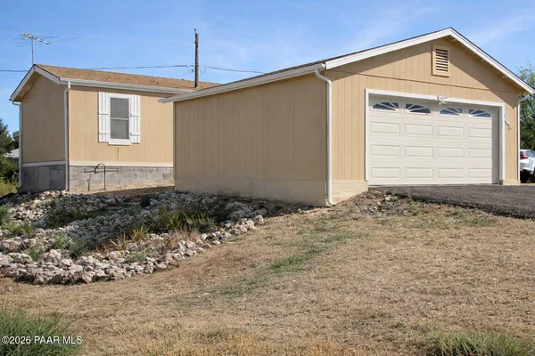 $198,000 | 20929 East Coyote Lane, Mayer, AZ 86333
