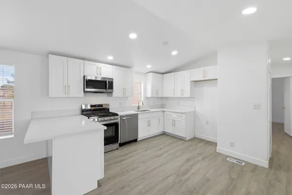 $198,000 | 20929 East Coyote Lane, Mayer, AZ 86333