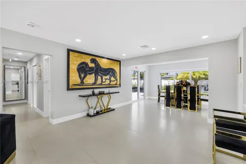 $939,000 | 1104 North 13th Terrace, Hollywood, FL 33019