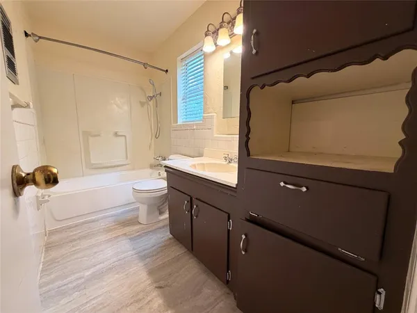 $2,000 | 1416 Norwood Drive, Hurst, TX 76053