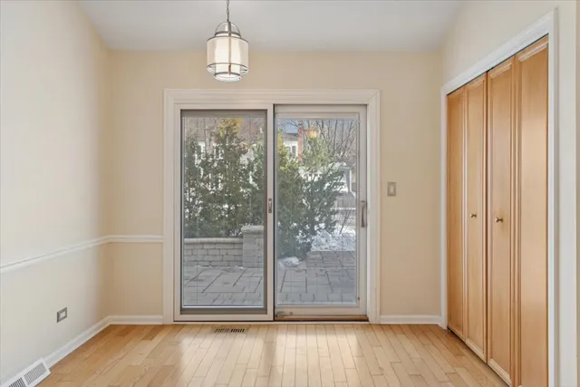 $649,000 | 1123 Millrace Lane, Naperville, IL 60565