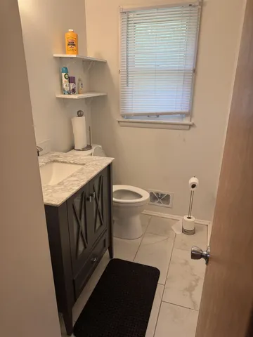 $314,000 | 9404 West Hope Avenue, Wauwatosa, WI 53222