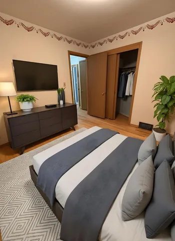 $314,000 | 9404 West Hope Avenue, Wauwatosa, WI 53222