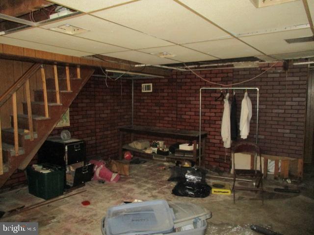 9612 Convent Avenue Philadelphia, PA 19114 - Photo 10 of 33