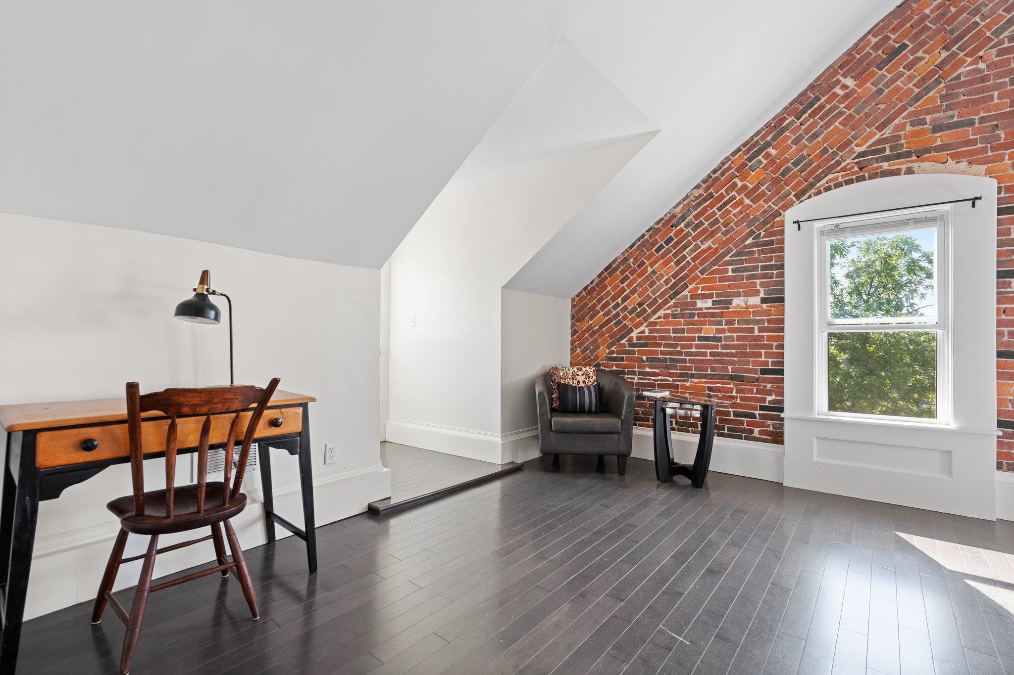 119 Walnut Street, Unit 3 Manchester, NH 03104 - Photo 18 of 37 Gallery Image 18