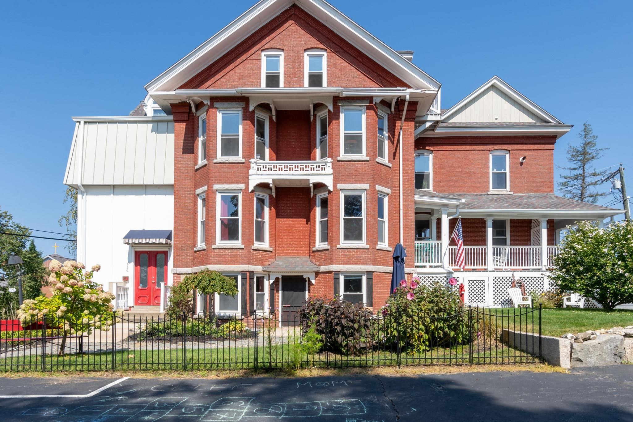 119 Walnut Street, Unit 3 Manchester, NH 03104 - Photo 2 of 37 Gallery Image 2