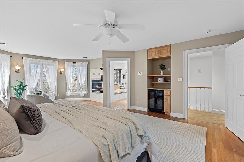 198 Camp Meeting Rd Extension Sewickley, PA 15143 - Photo 19 of 50 a bedroom with a bed and a television