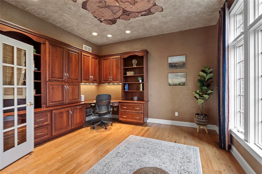 198 Camp Meeting Rd Extension Sewickley, PA 15143 - Photo 5 of 50 a room with furniture and wooden floor