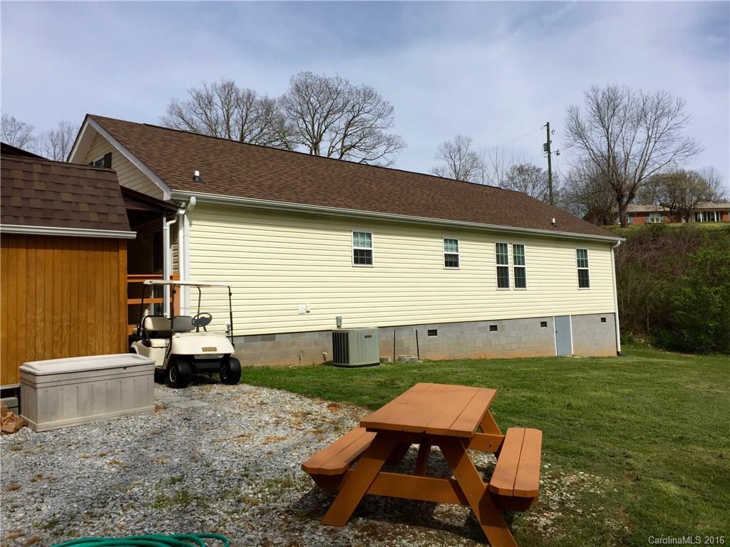 128 Waycaster Road Marion, NC 28752 - Photo 20 of 22 Gallery Image 20