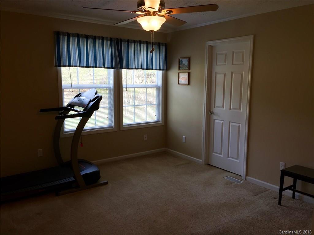 128 Waycaster Road Marion, NC 28752 - Photo 9 of 22 Gallery Image 9