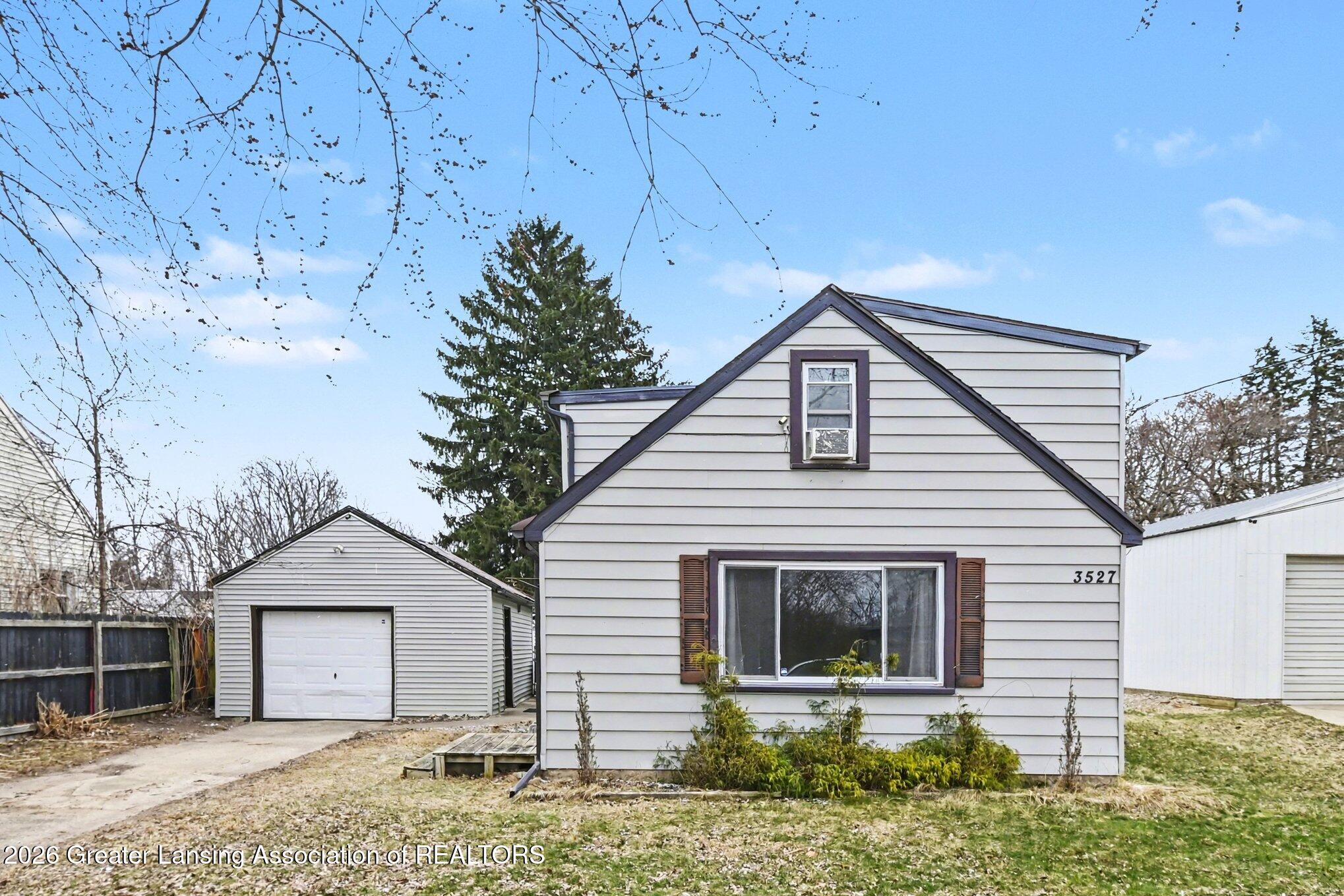 3527 Ruth Avenue Lansing, MI 48910 - Photo 2 of 35 002_file_2555