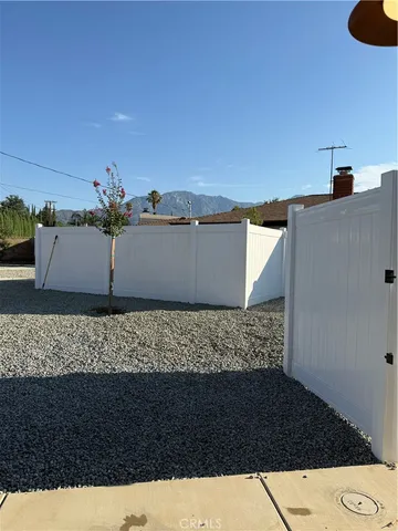 $2,850 | 1191 North 1st Avenue, Unit C, Upland, CA 91786