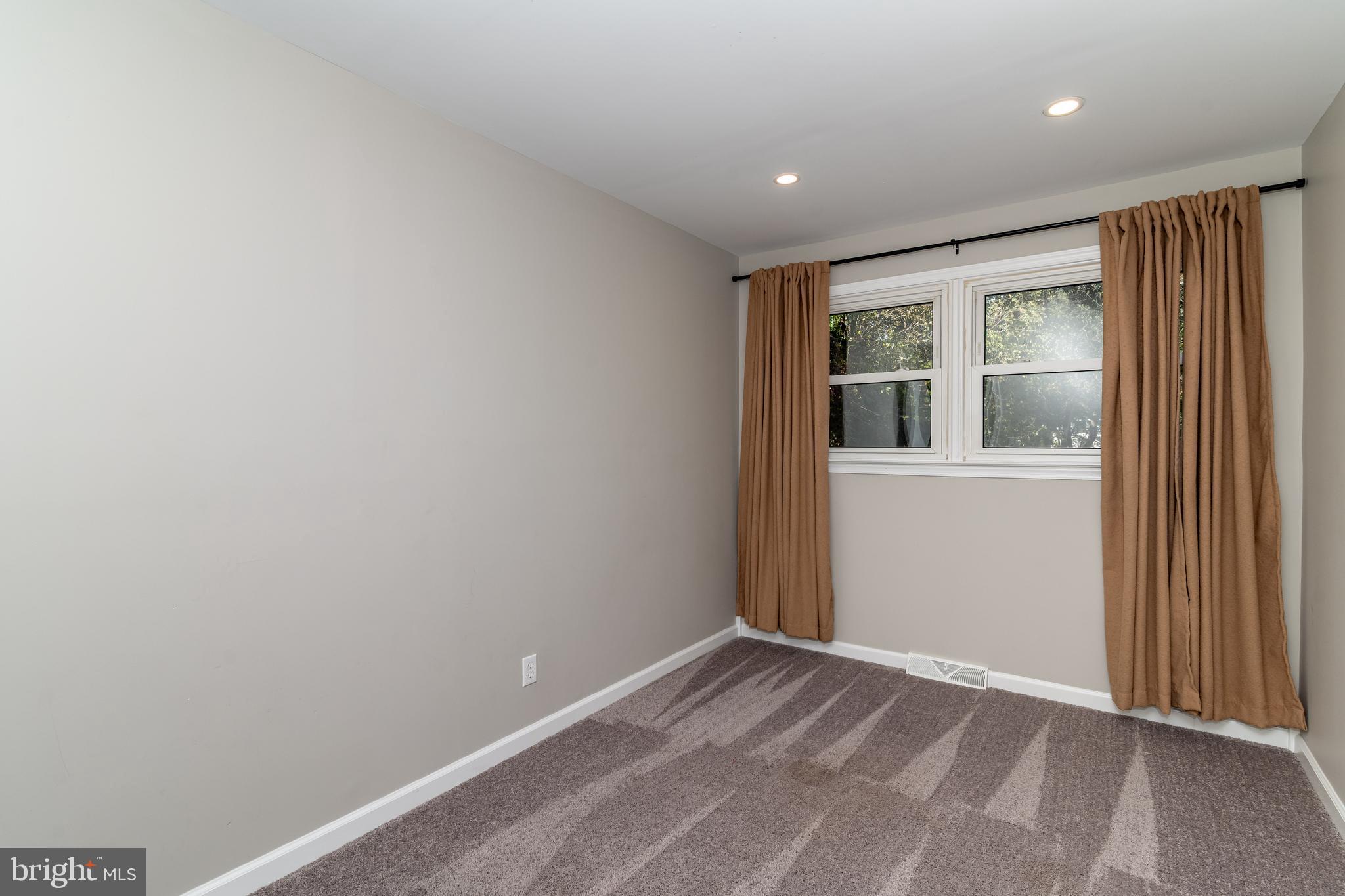 400 East Main Street Marlton, NJ 08053 - Photo 11 of 30 an empty room with a window and doors