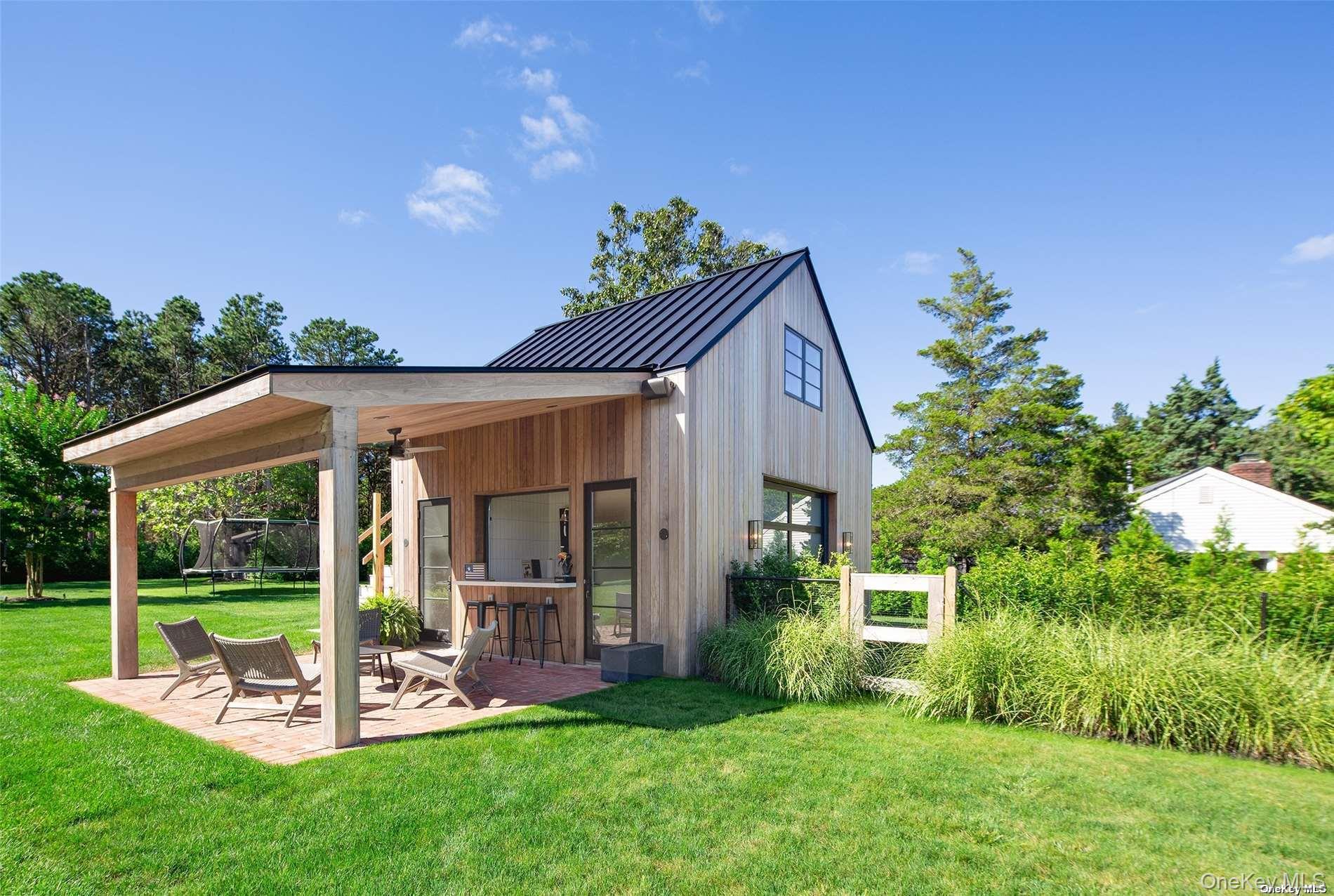 32 Inlet Road Hampton Bays, NY 11946 - Photo 23 of 35