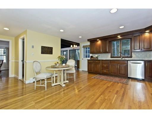 28 Olde Towne Road Lynnfield, MA 01940 - Photo 9 of 27 Gallery Image 9