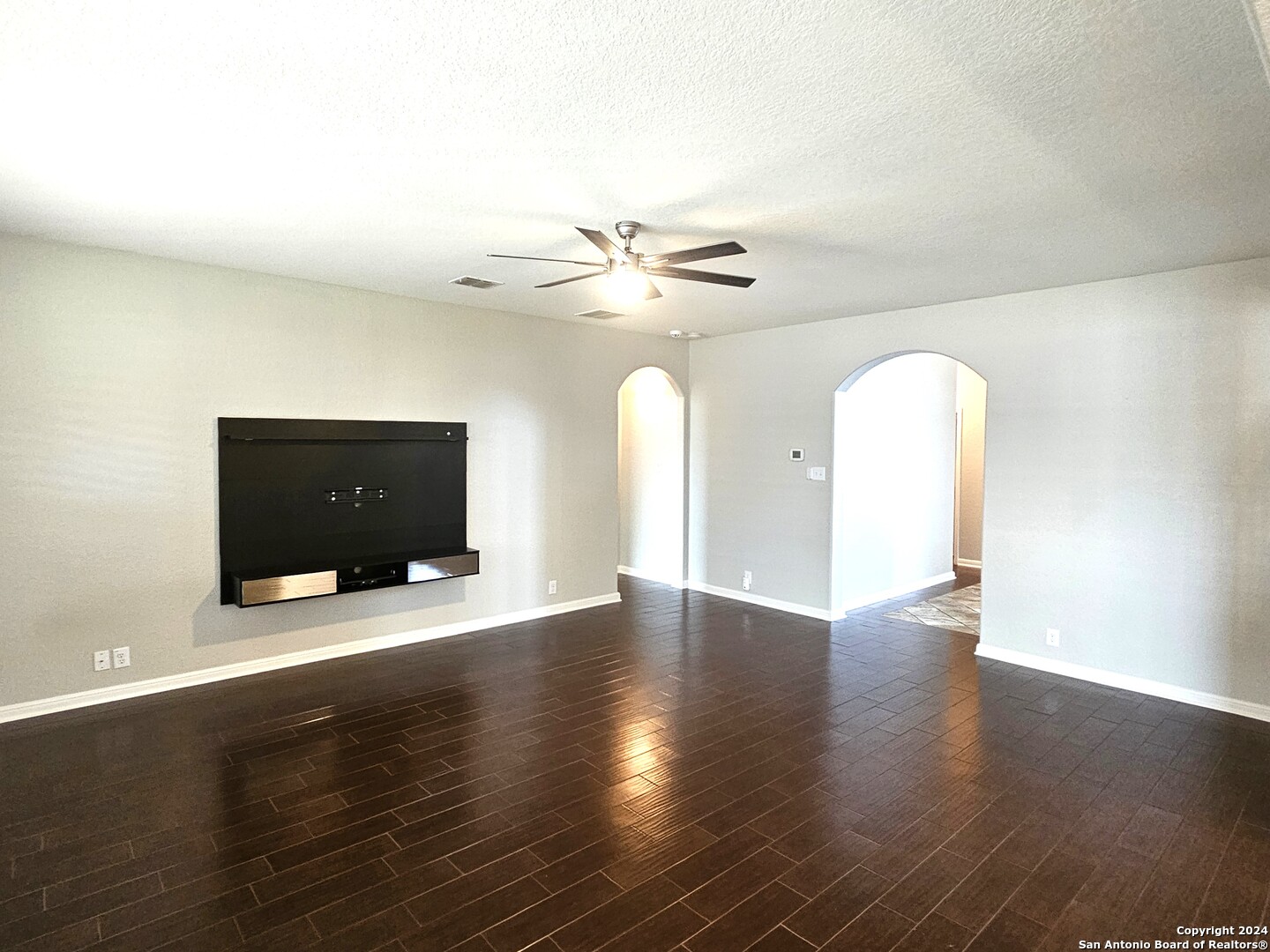 649 Cavan Cibolo, TX 78108 - Photo 13 of 39