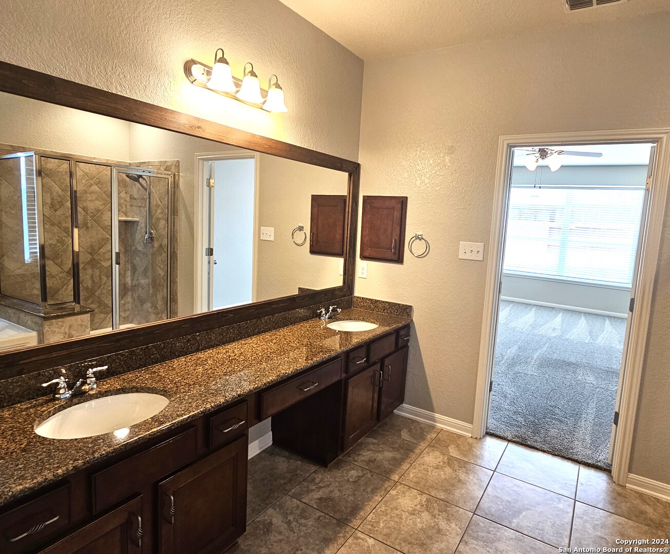 649 Cavan Cibolo, TX 78108 - Photo 17 of 39