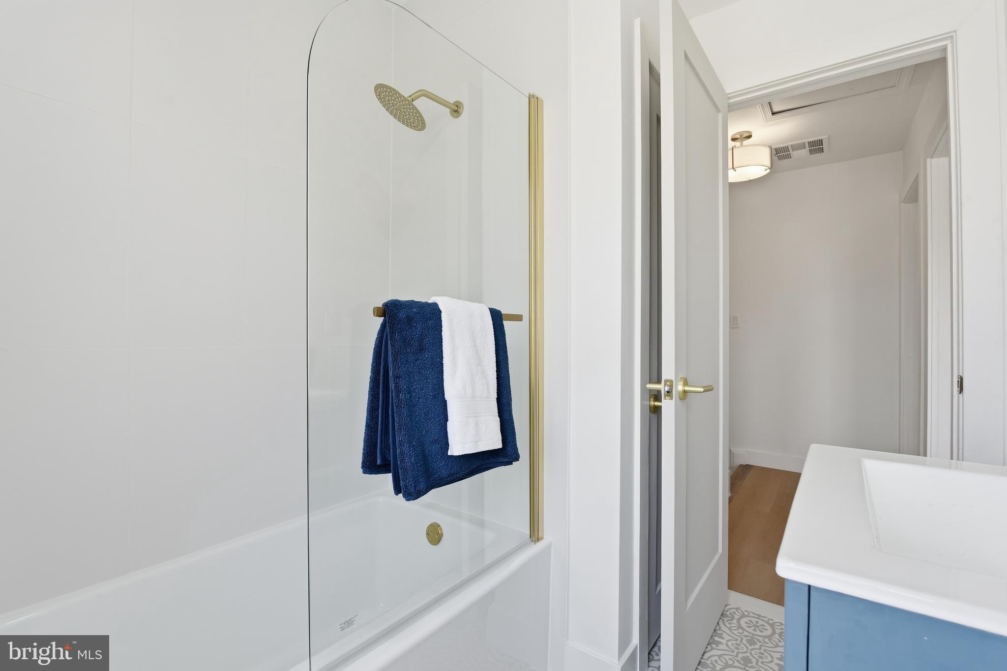 5905 Glenkirk Road Baltimore, MD 21239 - Photo 15 of 23 Gallery Image 15