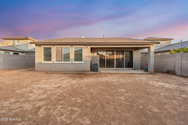 $539,999 | 11670 West Pkwy Lane, Avondale, AZ 85323