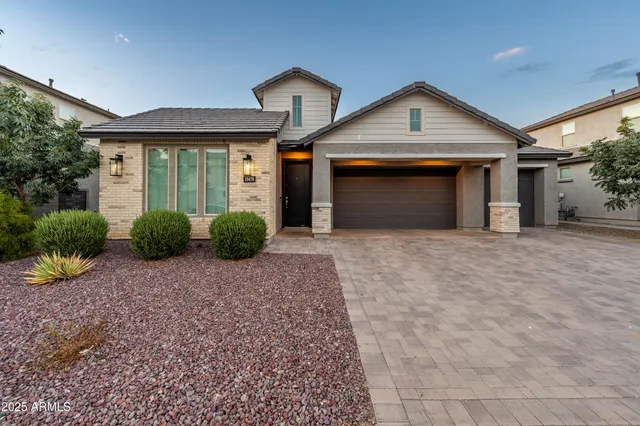 $539,999 | 11670 West Pkwy Lane, Avondale, AZ 85323