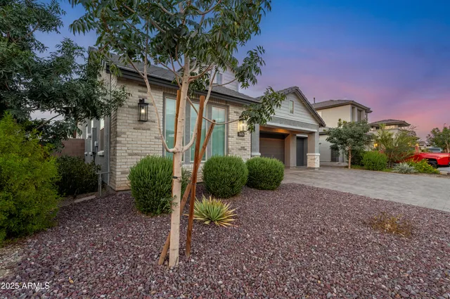 $539,999 | 11670 West Pkwy Lane, Avondale, AZ 85323