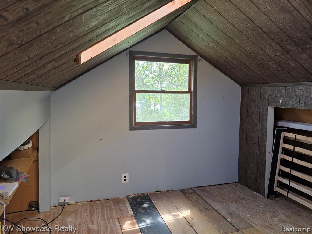 6354 Bennett Lake Road Fenton, MI 48430 - Photo 37 of 41