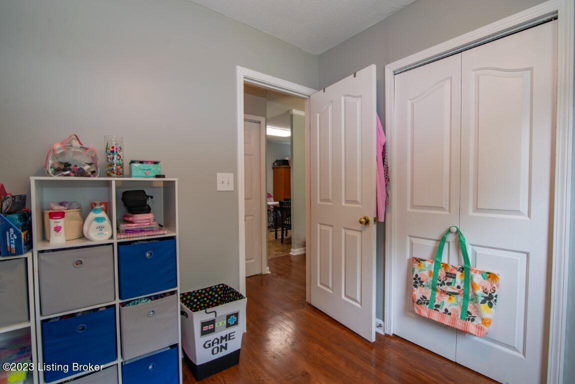 701 Monin Road Elizabethtown, KY 42701 - Photo 13 of 24 701 Monin Rd-18