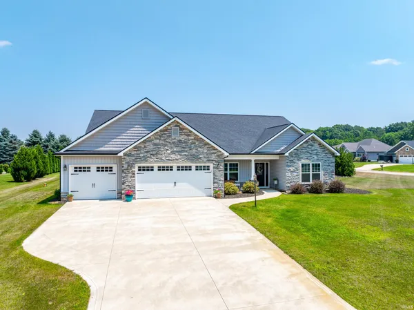 $420,000 | 1388 South Honeybee Court, Warsaw, IN 46580