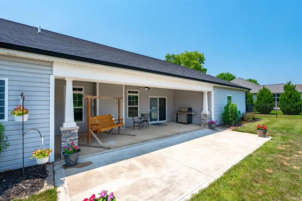 $420,000 | 1388 South Honeybee Court, Warsaw, IN 46580