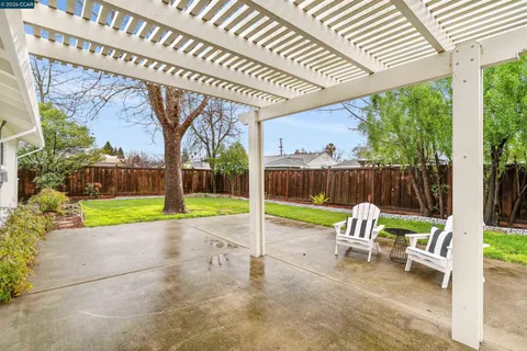 $900,000 | 113 Margie Drive, Pleasant Hill, CA 94523