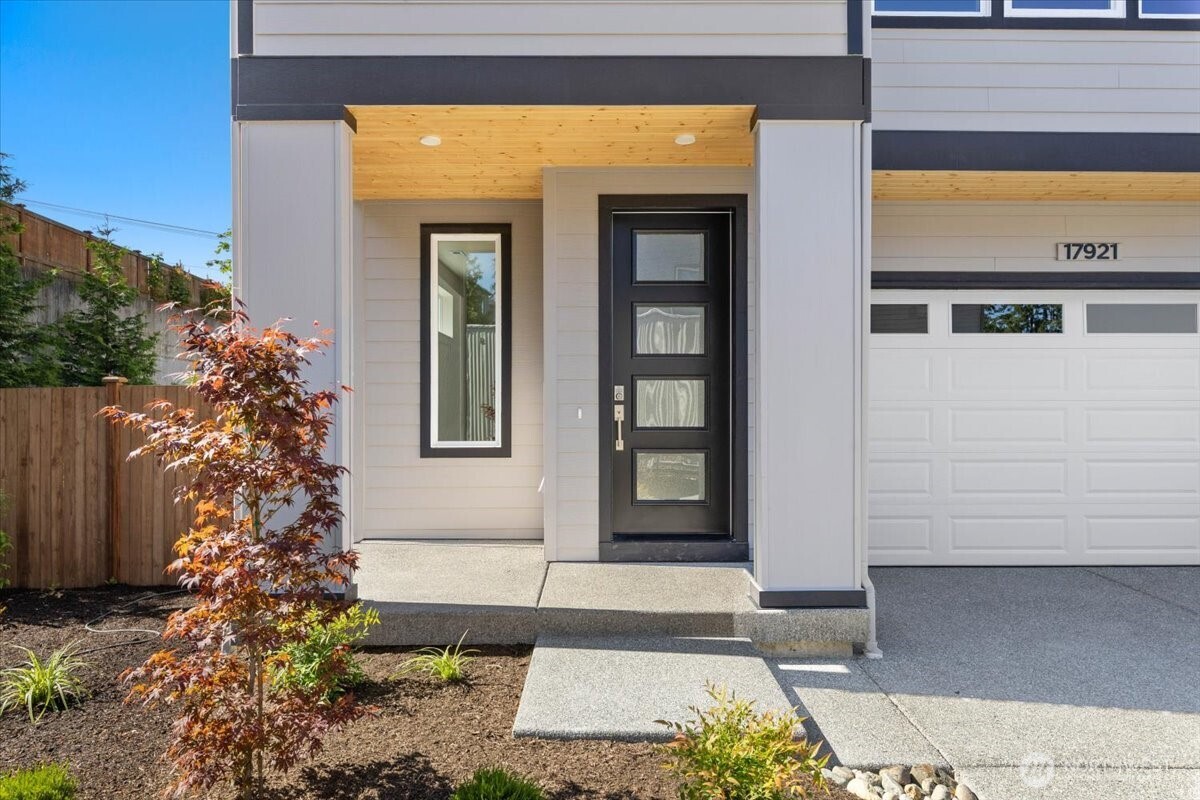 17921 Sunset Road Bothell, WA 98012 - Photo 2 of 36