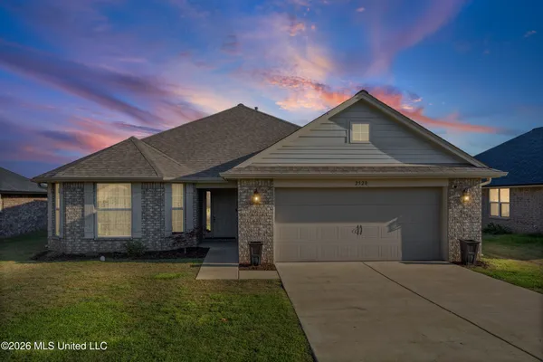 $285,000 | 2520 Rutherford Drive, Southaven, MS 38672